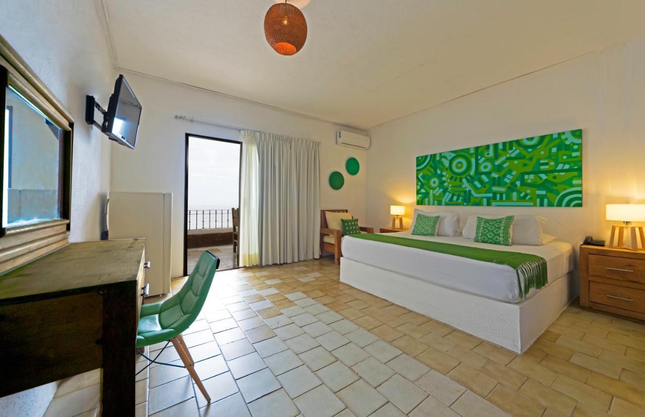 เอมเปราดอร์ บายาร์ตา บีชฟรอนต์ โฮเต็ล แอนด์ สวีท Hotel ปูแอร์โตบาญาร์ตา ภายนอก รูปภาพ