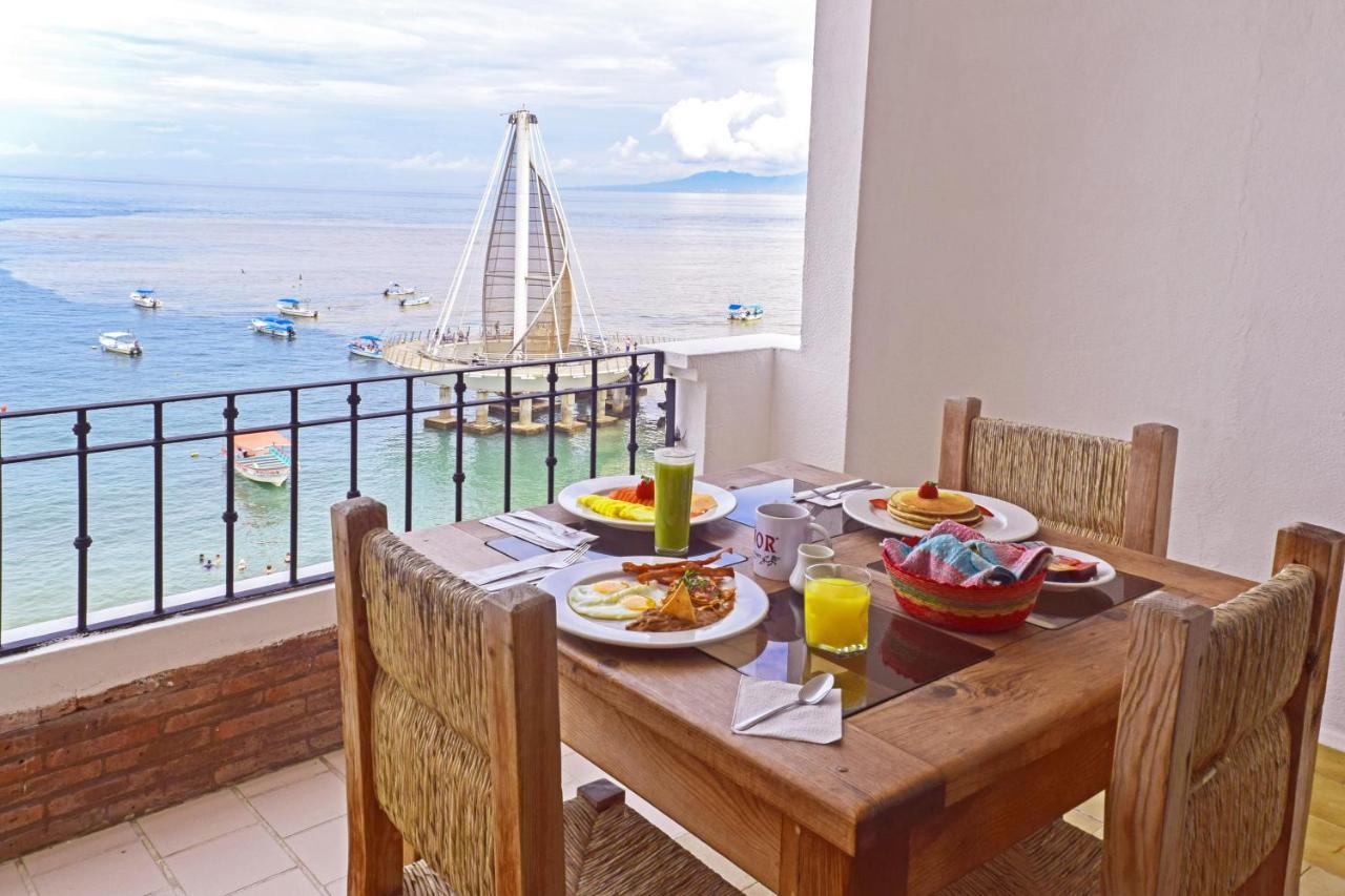 เอมเปราดอร์ บายาร์ตา บีชฟรอนต์ โฮเต็ล แอนด์ สวีท Hotel ปูแอร์โตบาญาร์ตา ภายนอก รูปภาพ